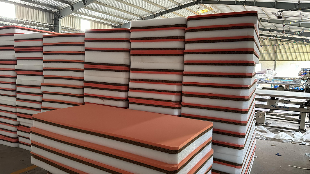 Premium foam mattress with quilted top layer